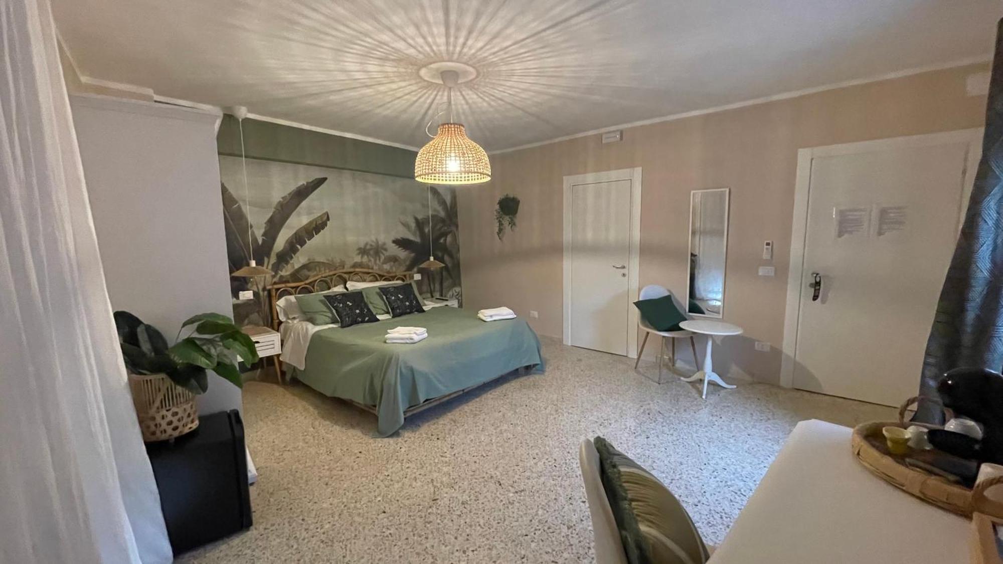Santa Lucia Affittacamere Lamezia Terme Bagian luar foto